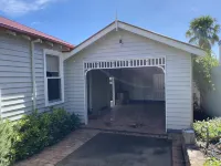 Glendale Cottage ~ Perfectly located Hotels near Red Pepper Gallery