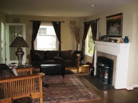 Historic home near downtown Bend and Drake Park Отели рядом с достопримечательностью «Государственный университет Орегон в Каскейдс»