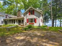 Higgins Lake - One Of A Kind Lakefront Lodge! Hotéis em Gerrish Township