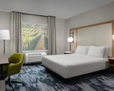 Fairfield Inn & Suites Portland Newberg Hotels in Newberg