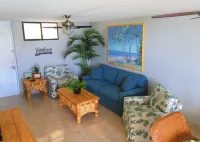Oceanfront 2 bedroom/2bath in beautiful Bolongo Bay Hotels in Southside