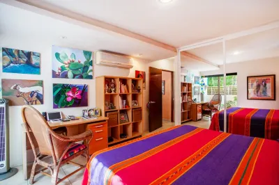 Spacious PV Condo Near Beach  호텔