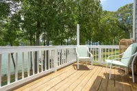 Renovated in 2024 3 Levels Lakefront Townhouse in the heart of SML.