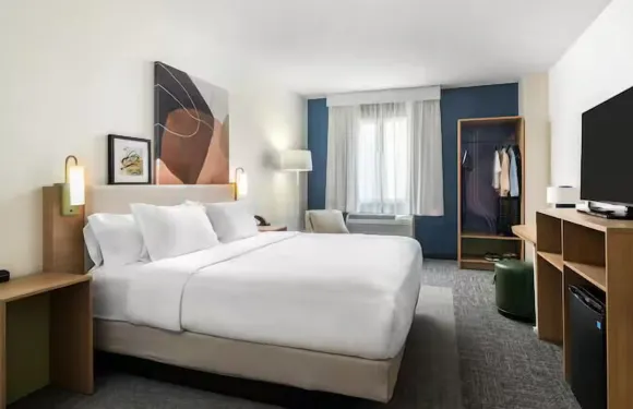 Spark by Hilton 多倫多機場