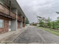 Quiet Fort Knox Townhome  Bourbon Trail Stay Near Louisville Airport Hotels in Radcliff