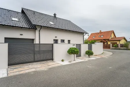 Spa Escape house (Sauna/Jacuzzi) in quiet area