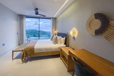 Contemporary Luxury, Saltwater Pool, Fully Air Conditioned, Huge Views