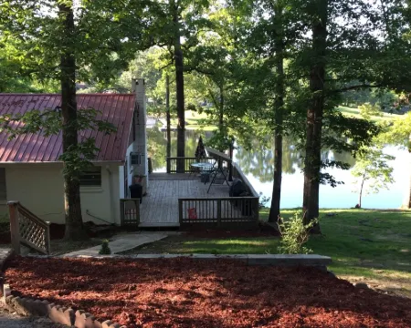 Smith Lake Vacation Rental Hotels in Walker County