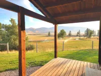 Bison Range 15 minutes away! Cozy Cabin w/Beautiful Creek & Mtn Views! - Chalets
