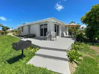 Pet Friendly, Golf Cart Included, Eleuthra Villa, Treasure Cay, Bahamas Hotels near Great Abaco