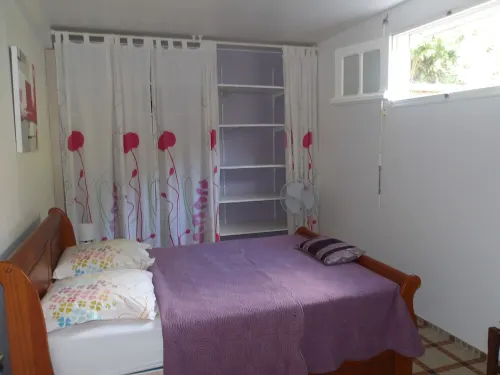 Large T2 ground floor In the countryside of Fort de France