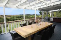 Coastal Farmhouse- Stars, Spa and Birdsong Hotel a Tomarata