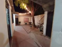 Rustic apartment with parking فنادق في لاباز