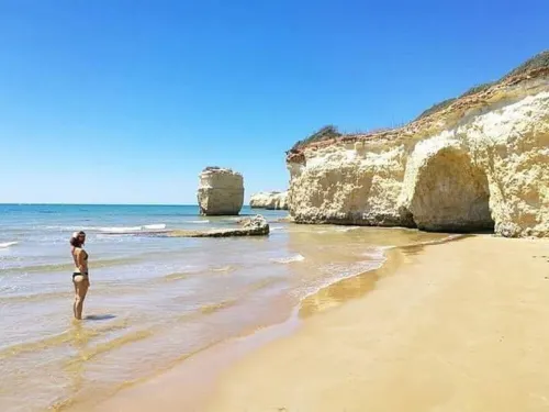 Elegant, fully equipped studio apartment with pool (shared Hotels in Ispica