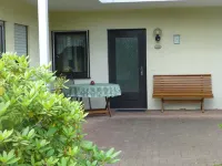 Disabled-friendly apartment with garden, terrace, e-car charging facility Hotels in Losheim