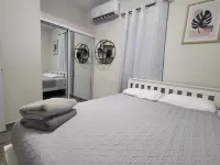 D'lujo Apt2 con A/C, Wi-Fi & Parking