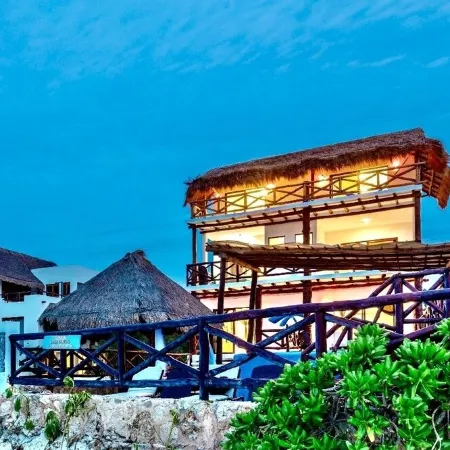Casa Libelula Beachfront House