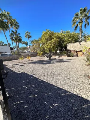 ONE block from the beach at main st.