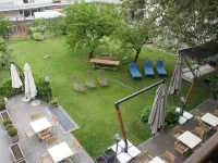 Pension Pernthaler Hotels in Silandro