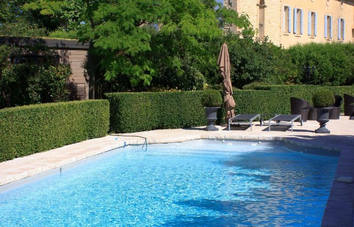 Domaine Les Carmes & Spa - Hôtel Romantique avec Spa Privé au Thor