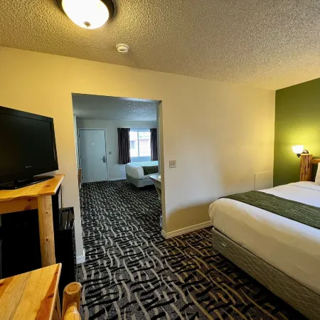 Cody Legacy Inn & Suites