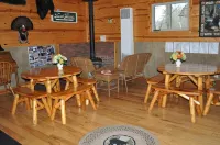 Red Moose Lodge - بيت ضيافة