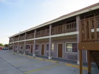 Executive Inn Laguna Vista - Motels