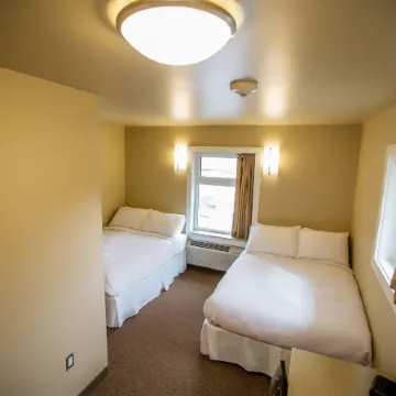 Refresh Inn & Suites