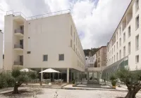 Albergue Inturjoven Jaen Hotels in Jaen