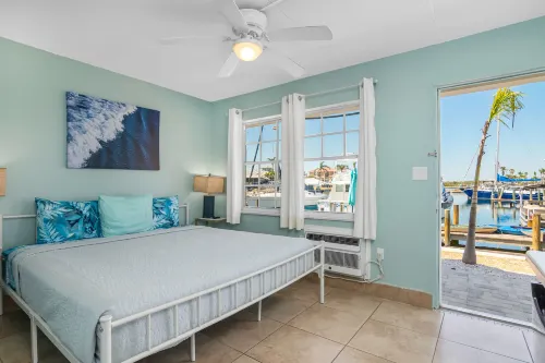 Latitude 26 Waterfront Boutique Resort - Fort Myers Beach Hotels in Iona