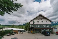 Snow Valley Lodging