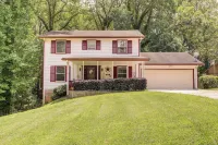 Group Getaway: Spacious Home in Stone Mountain!