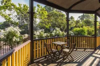 Guildford River Retreat Hotels in Middle Swan