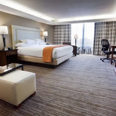 Drury Inn & Suites Kansas City Airport Hotels near Tiffany Hills Park