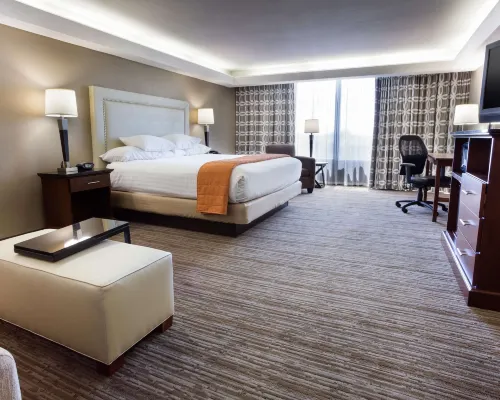 Drury Inn & Suites Kansas City Airport Hotels in Kansas City