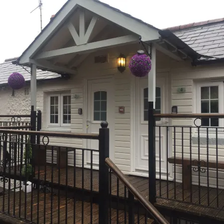 Findon Rest Ltd Отели в г. Уэртинг
