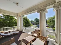 Cartier Mansion Hotels in Ludington