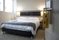 Hotel Embajada Hotels near Salitre Magico