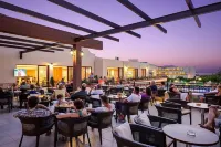 Vantaris Palace Hotels in Kavros