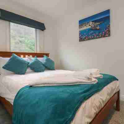 Ocean Blue Rooms