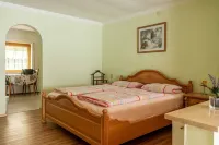 Landgasthof Peterhof Hotel di Pommelsbrunn