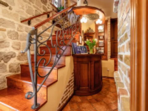 Hotel Monte Cristo Hotels in Kotor