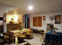 하바 에코 호스텔  호텔