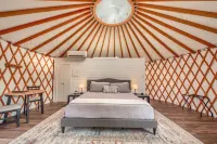 OT 3515L Texas Yurt Haus Longhorn