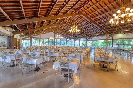 Lagos de Jurema Termas Resort Отели в г. Иретама