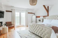 Batten Green Venue & Lodging Hotels in Staunton