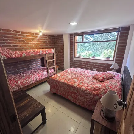 Hosteria y Camping WiM