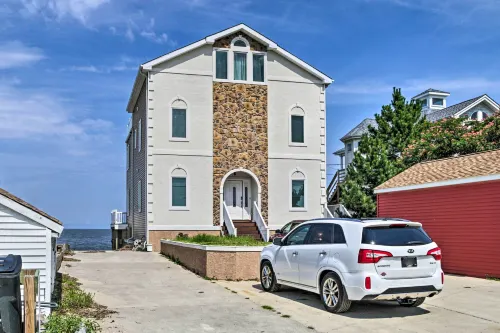 Waterfront Sanctuary w/ Panoramic Bay Views! - parking
