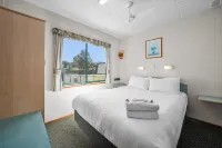 Albury Holiday Park Hotels in Lavington
