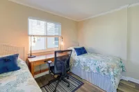 Emerald Isle Vacation Rental w/ Resort Pool! - Balkoner
